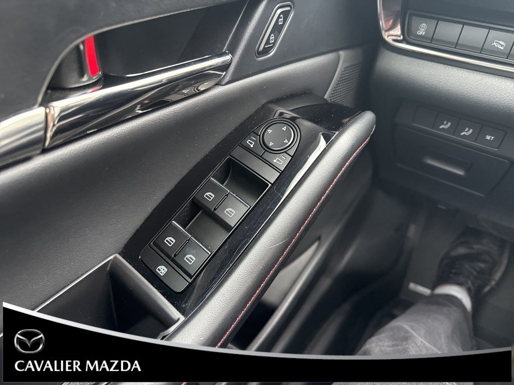 2023 Mazda Mazda CX-30 2.5 S Carbon Edition