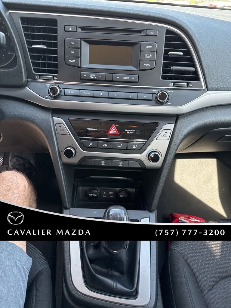 2018 Hyundai Elantra SE