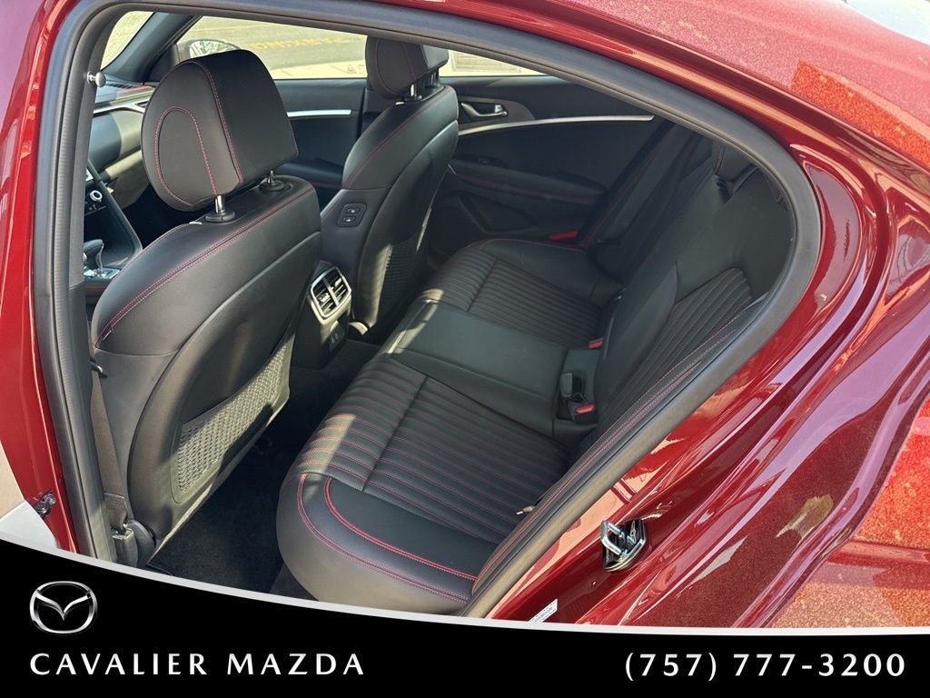 2024 Genesis G70 2.5T Sport Prestige