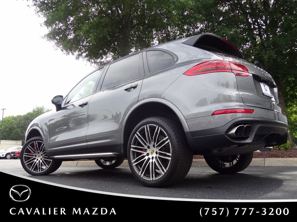 2018 Porsche Cayenne Turbo