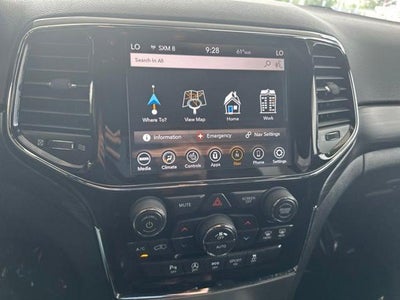2020 Jeep Grand Cherokee Laredo