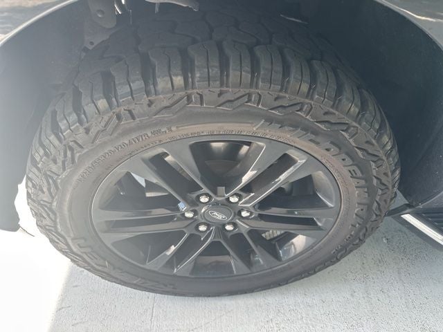 2022 Ford Expedition MAX XLT