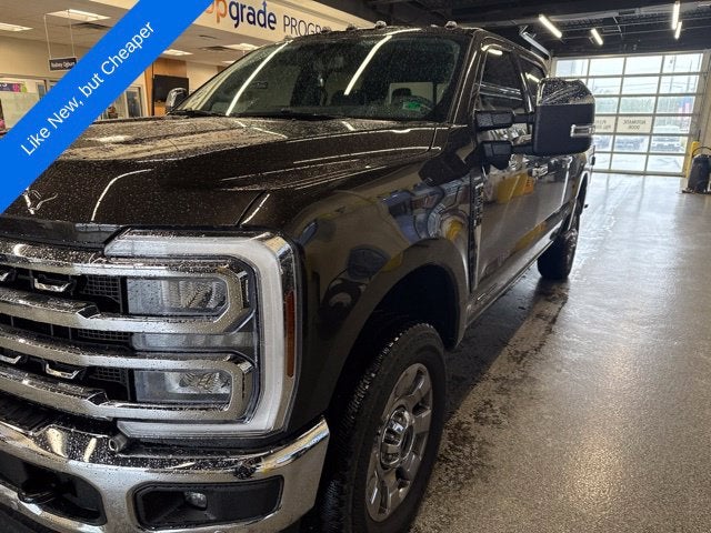 2025 Ford F-350 Lariat Super Duty