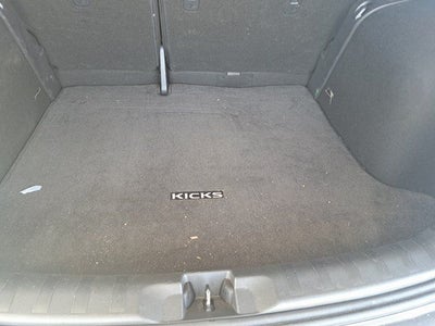 2019 Nissan Kicks SR