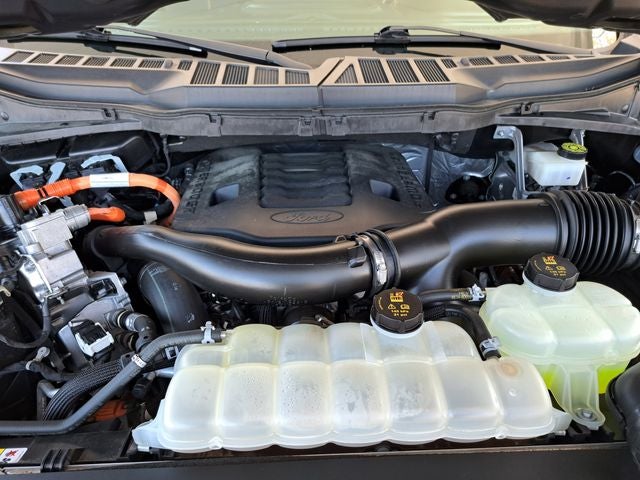 2022 Toyota Camry Base