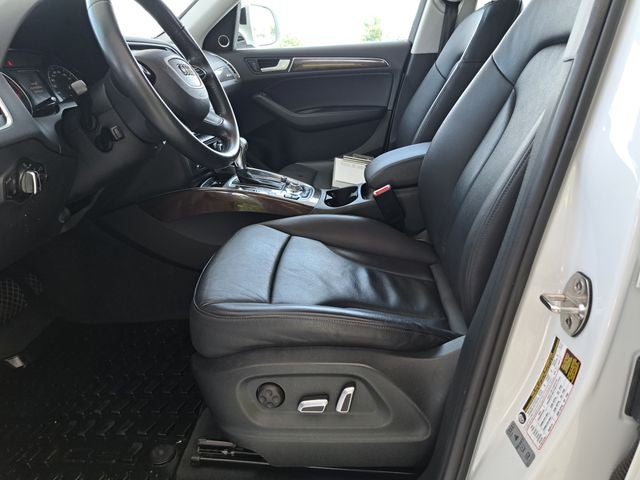 2016 Audi Q5 2.0T quattro Premium Plus