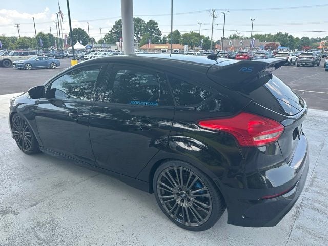 2017 Ford Focus RS Base