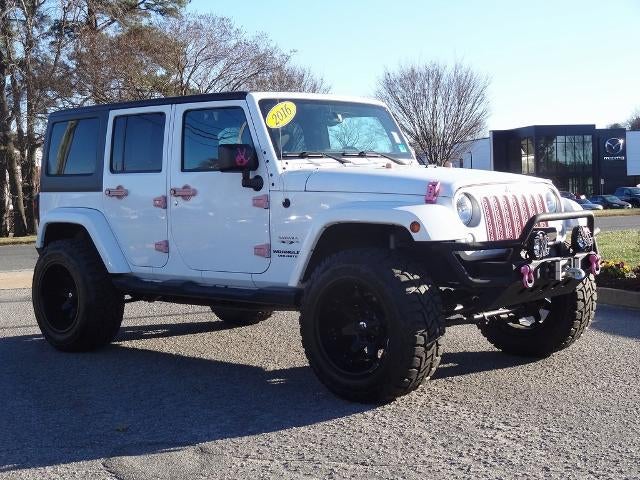 2016 Jeep Wrangler Unlimited Sahara