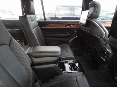 2023 Jeep Grand Cherokee L Summit