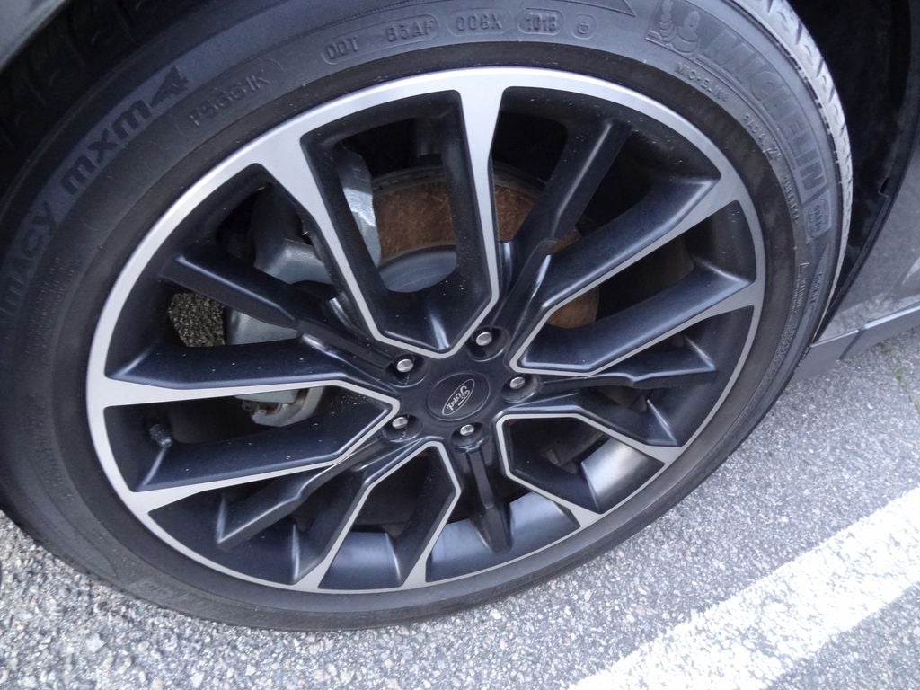 2018 Ford Taurus SEL