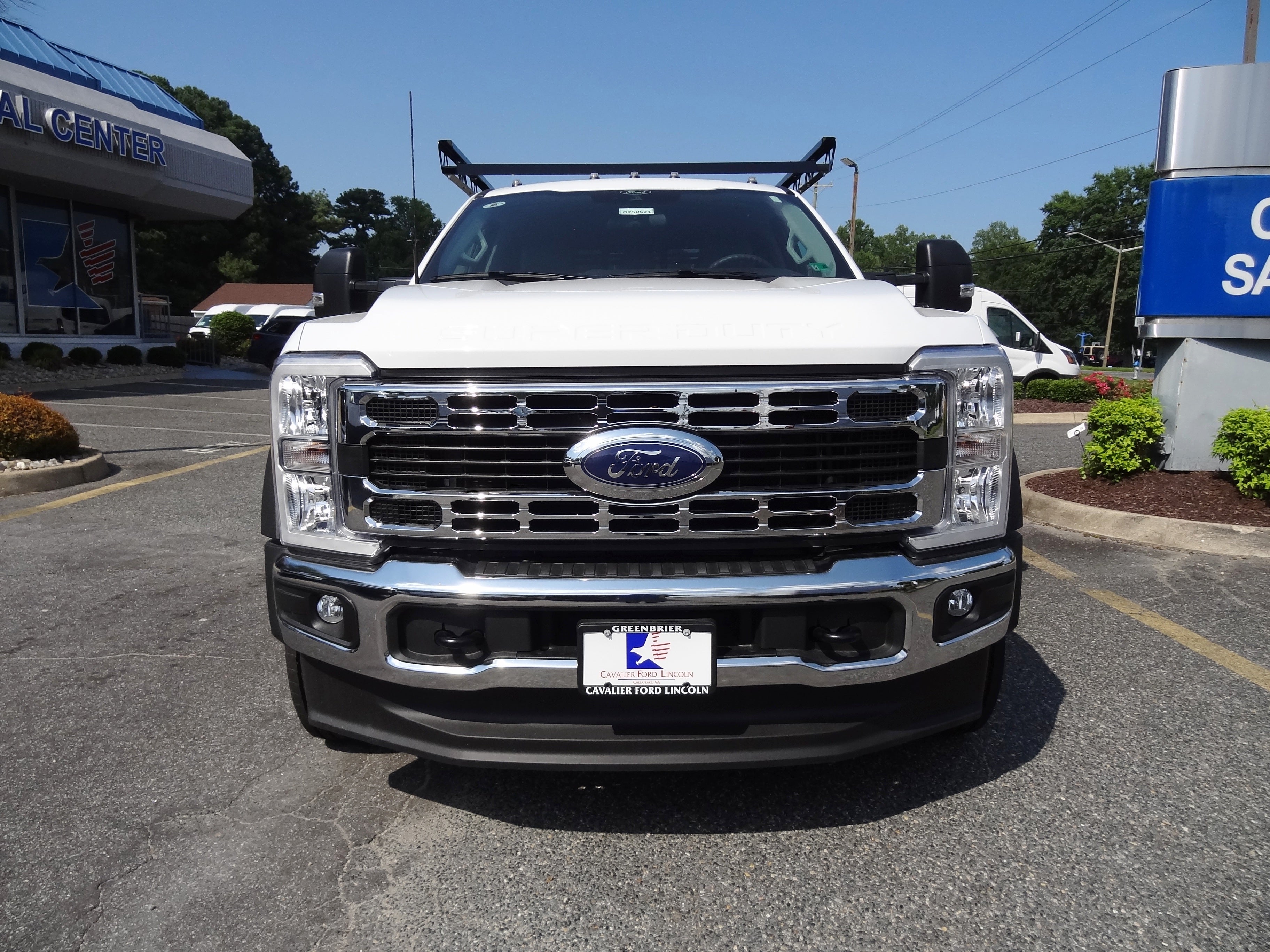 2025 Ford Chassis Cab F-450® XL