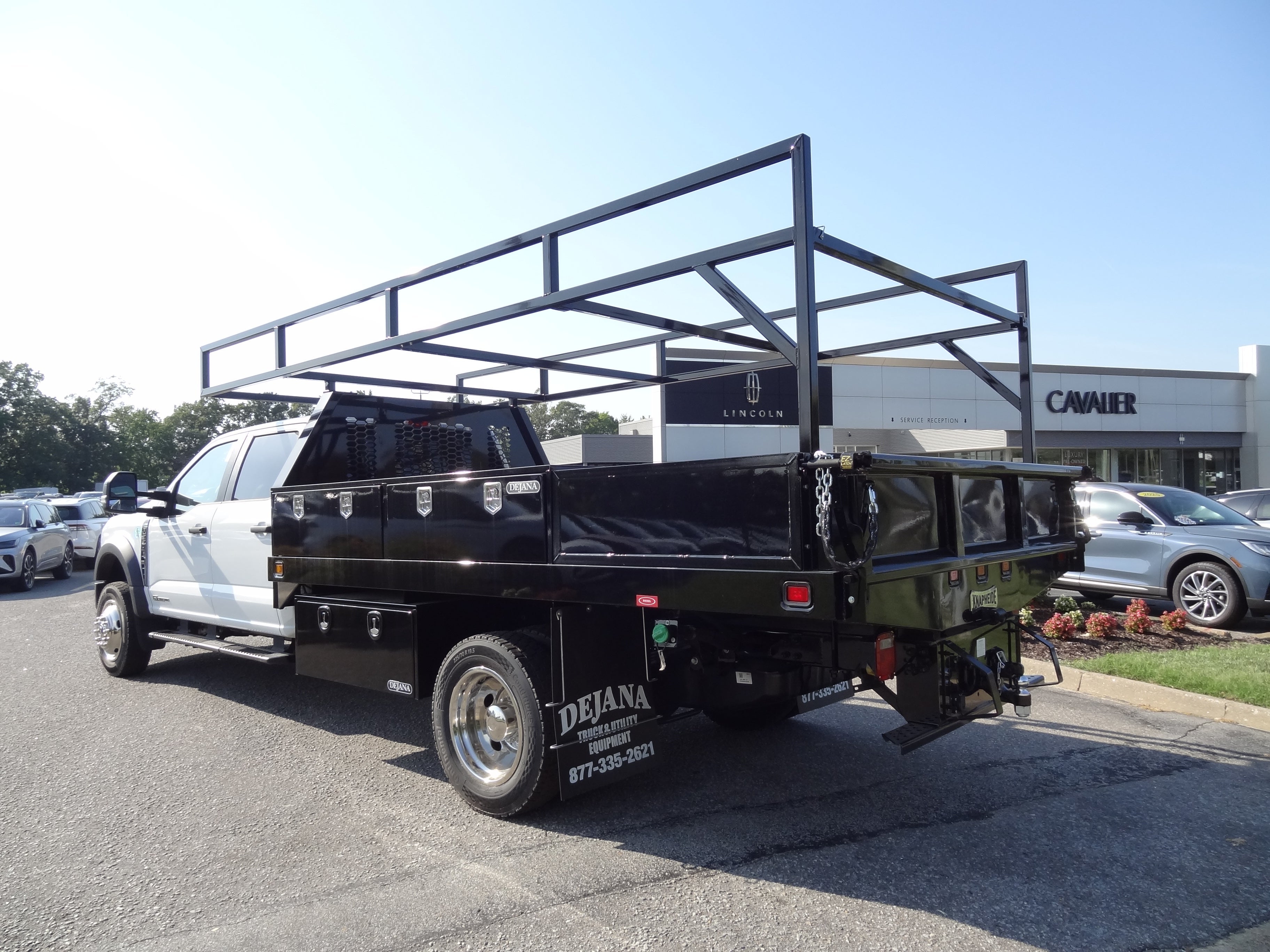 2025 Ford Chassis Cab F-550® XL