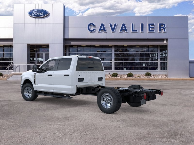 2026 Ford Chassis Cab F-350® XL