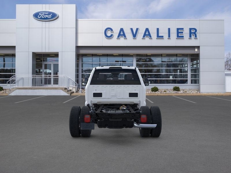 2025 Ford Chassis Cab F-350® XL
