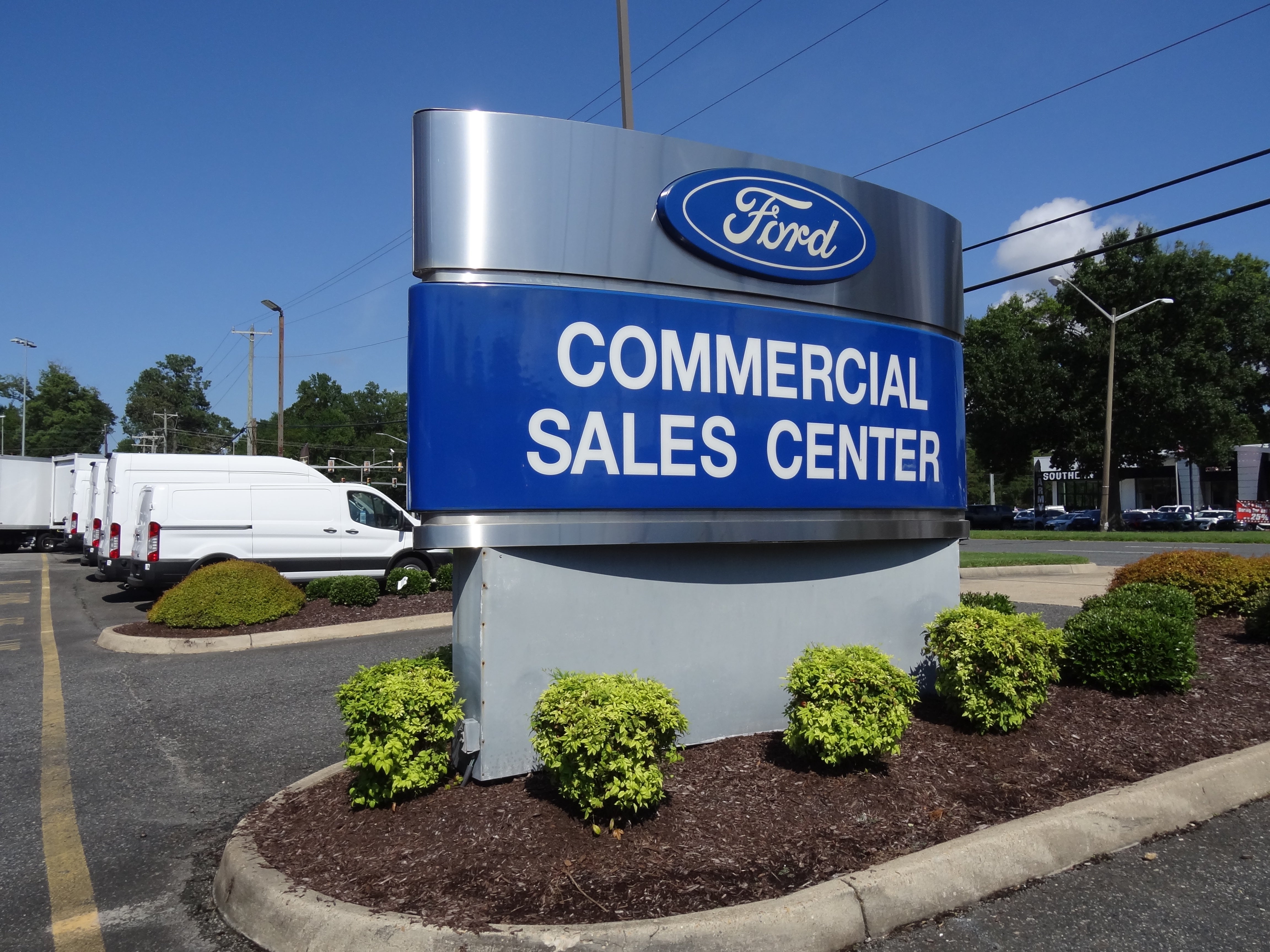 2026 Ford Econoline Cutaway E-350 SRW