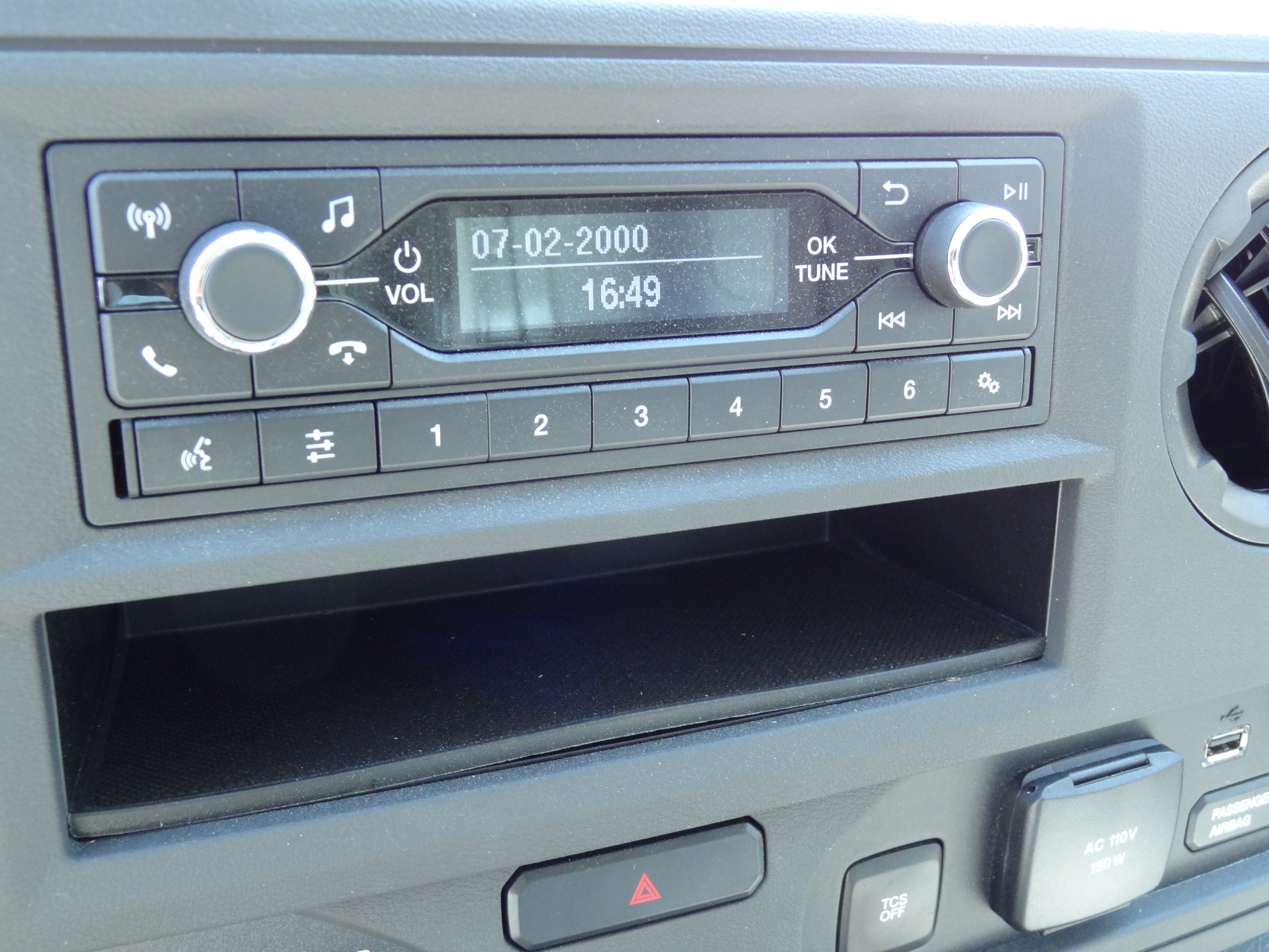 2026 Ford Econoline Cutaway E-350 SRW