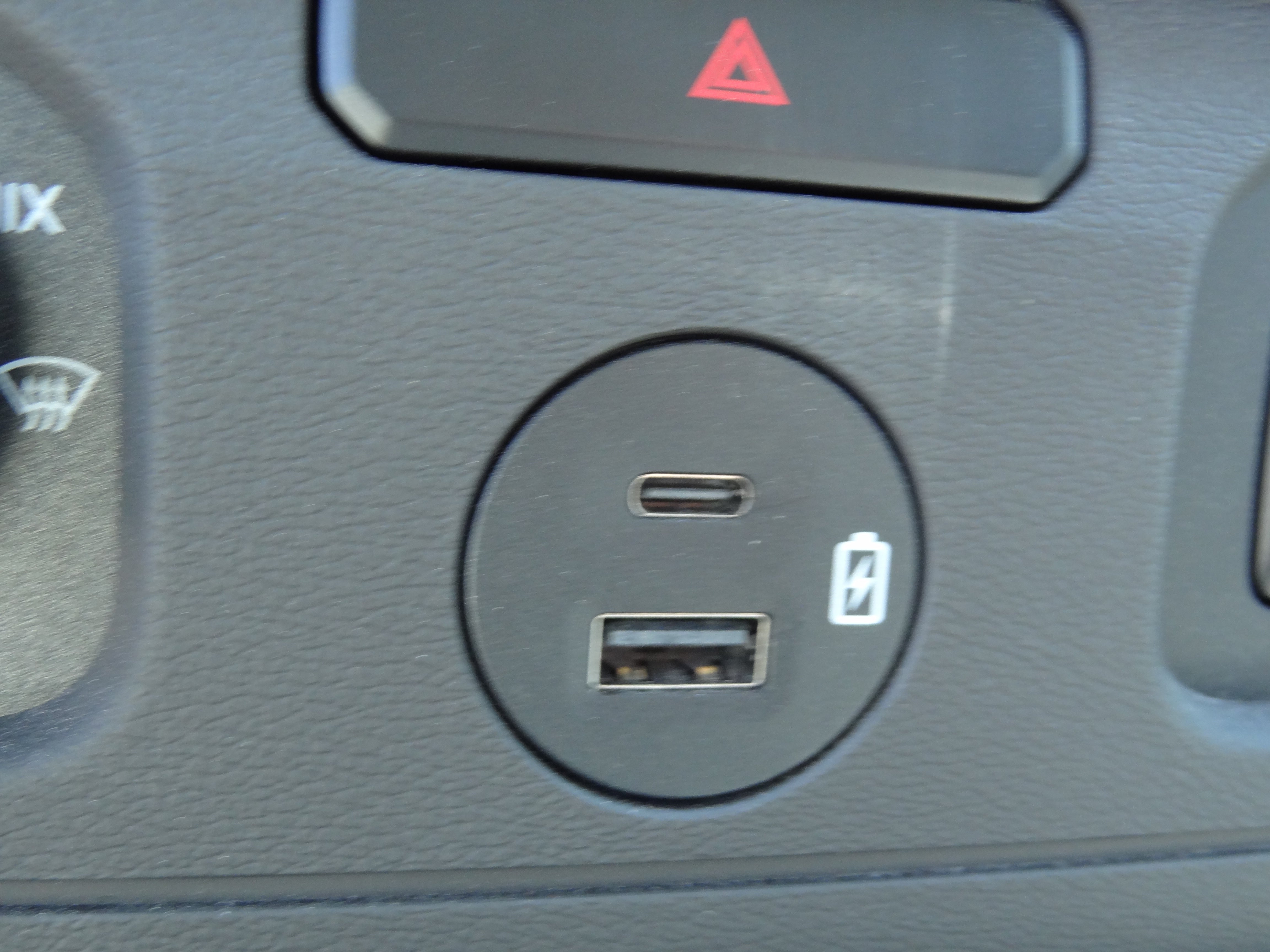 2026 Ford Econoline Cutaway E-350 SRW