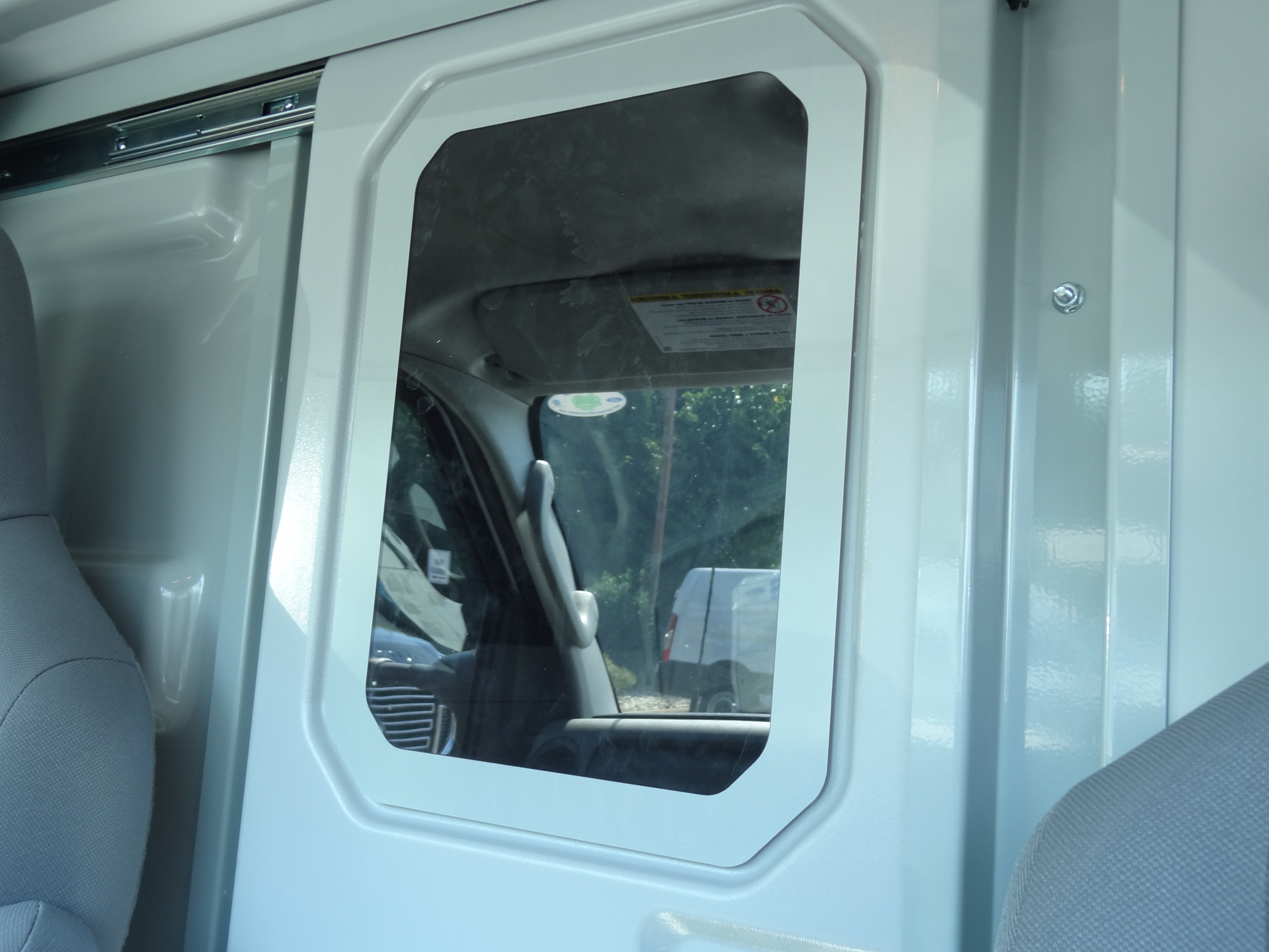 2026 Ford Econoline Cutaway E-350 SRW