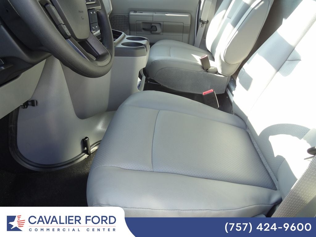 2027 Ford Econoline Cutaway E-350 SRW