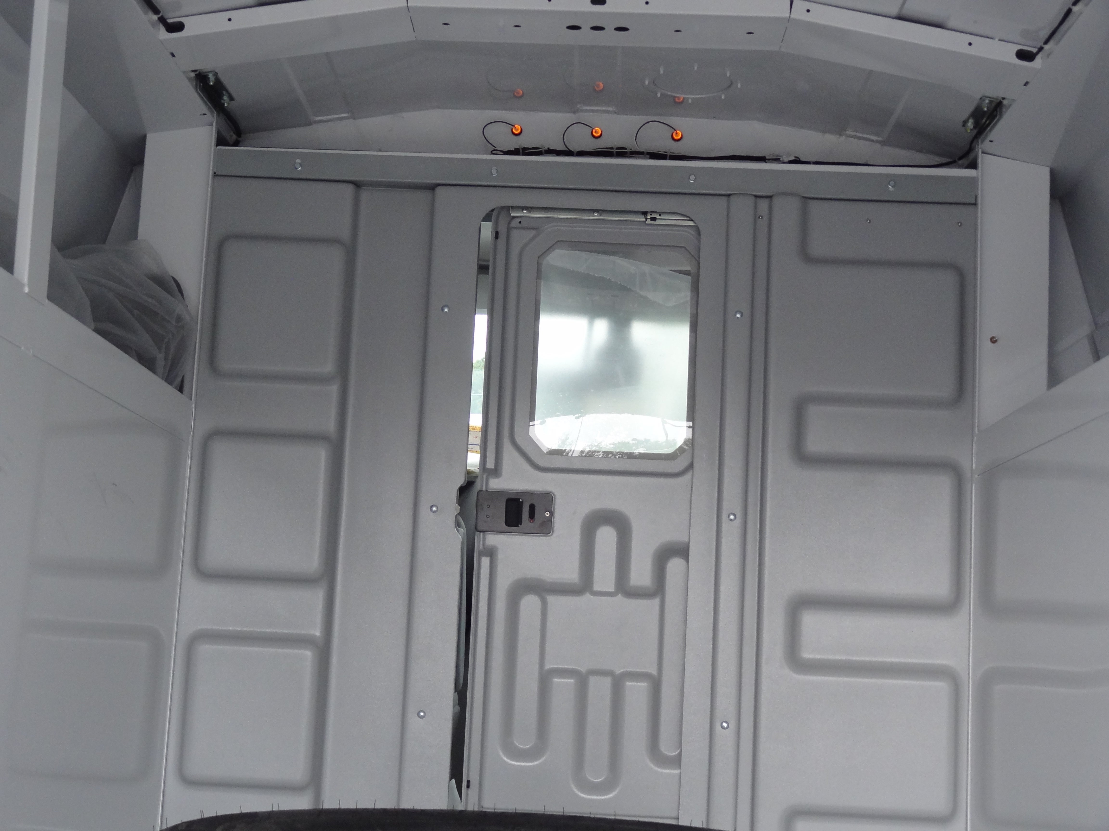 2026 Ford Econoline Cutaway E-350 SRW