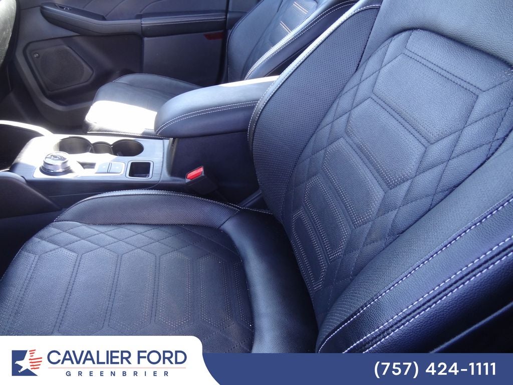2023 Ford Escape Hybrid Platinum