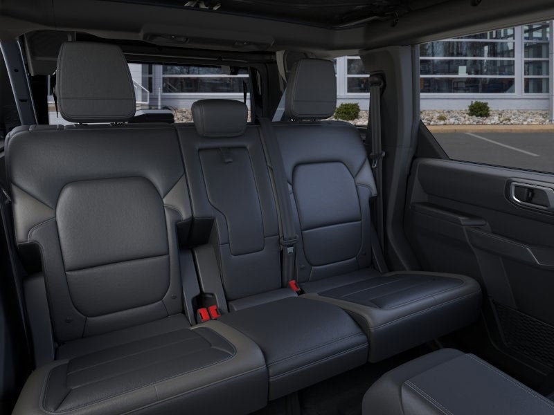 2025 Ford Bronco Outer Banks®