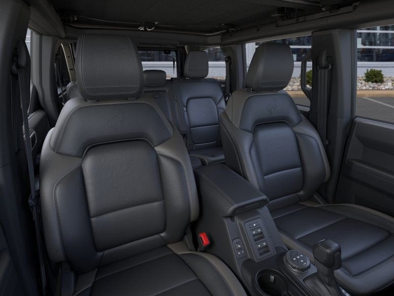 2025 Ford Bronco Outer Banks®