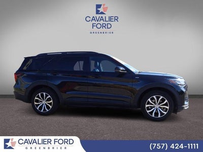 2025 Ford Explorer ST-Line
