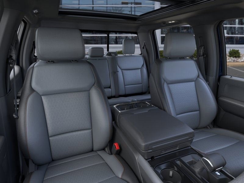 2025 Ford F-150 Lightning Lariat®