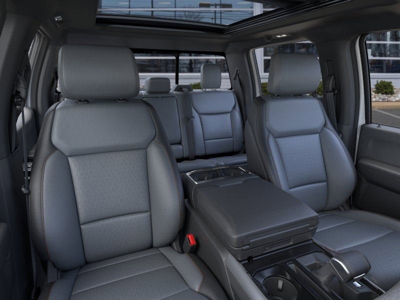 2025 Ford F-150 Lightning Lariat®