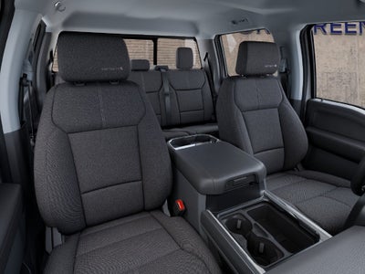 2027 Ford Super Duty F-350® XLT