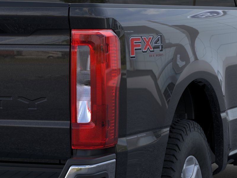2026 Ford Super Duty F-350® XLT