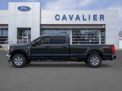 2026 Ford Super Duty F-350® XLT