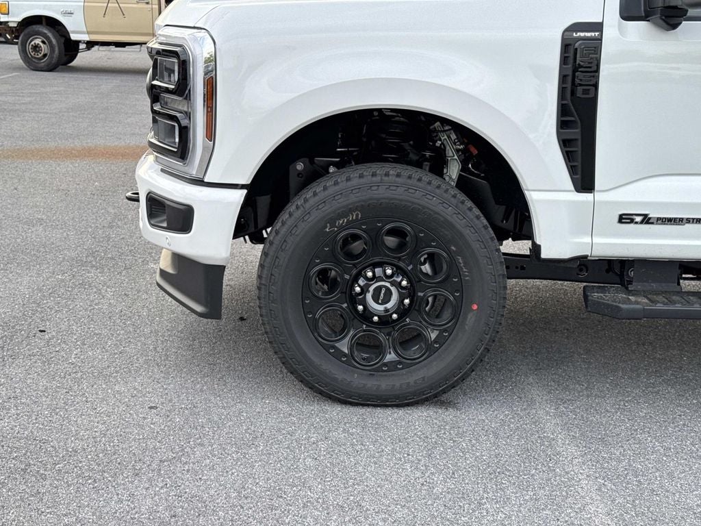 2026 Ford Super Duty F-350® Lariat®