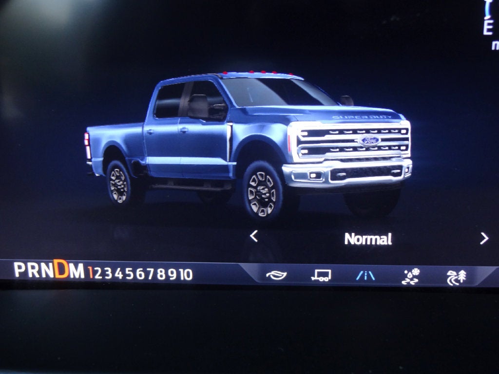 2026 Ford Super Duty F-350® Lariat®