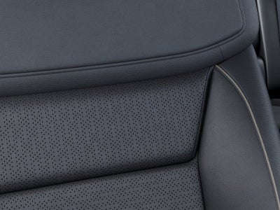 2027 Ford Super Duty F-350® Lariat®
