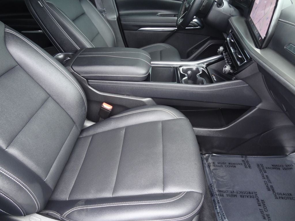 2025 Chevrolet Traverse LT 2LT