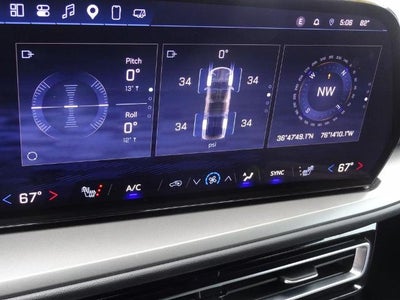 2025 Chevrolet Traverse LT 2LT