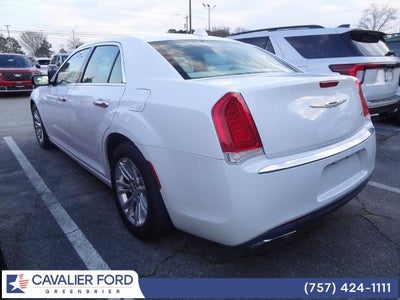 2016 Chrysler 300C Base