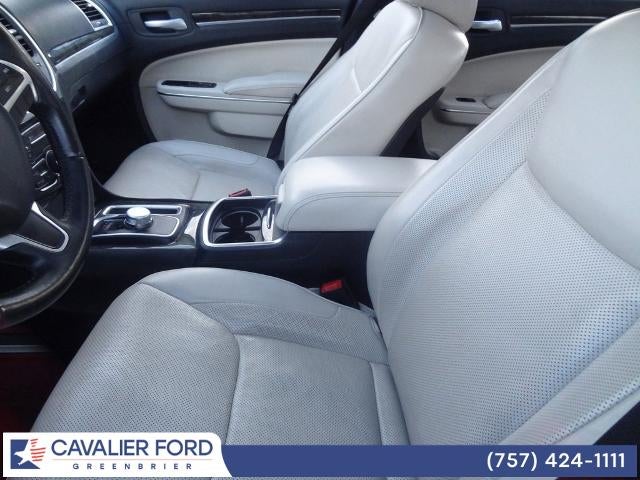 2016 Chrysler 300C Base