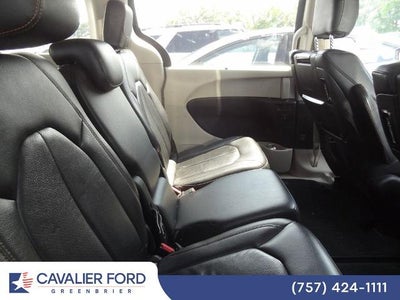 2017 Chrysler Pacifica Touring L Plus
