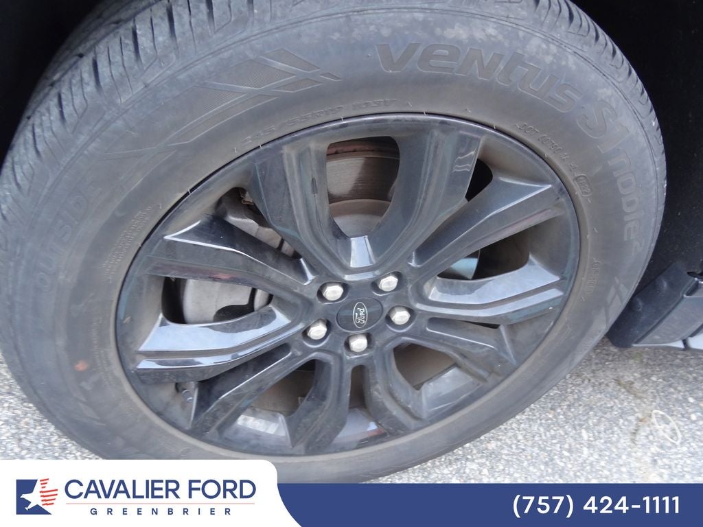 2023 Ford Edge SE