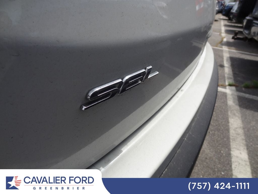 2022 Ford Edge SEL