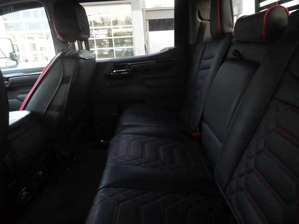 2024 Chevrolet Silverado 1500 LT LT1