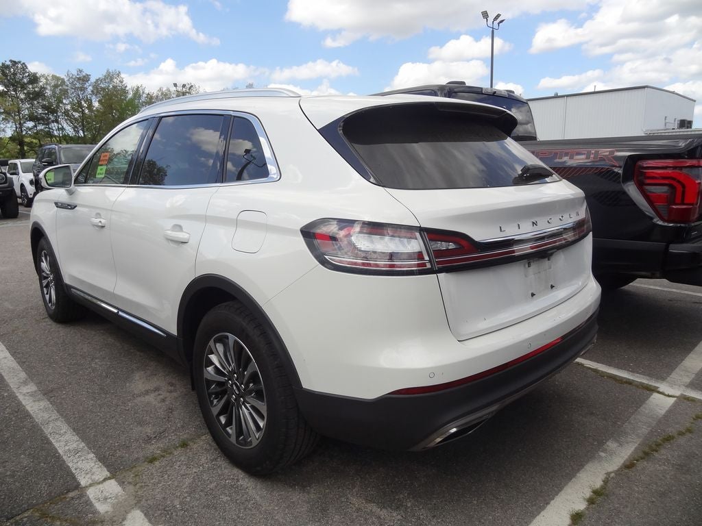 2022 Lincoln Nautilus Standard Standard