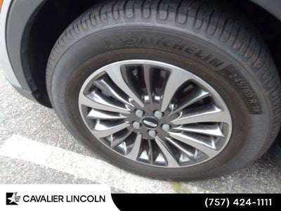 2019 Lincoln Nautilus Select Select