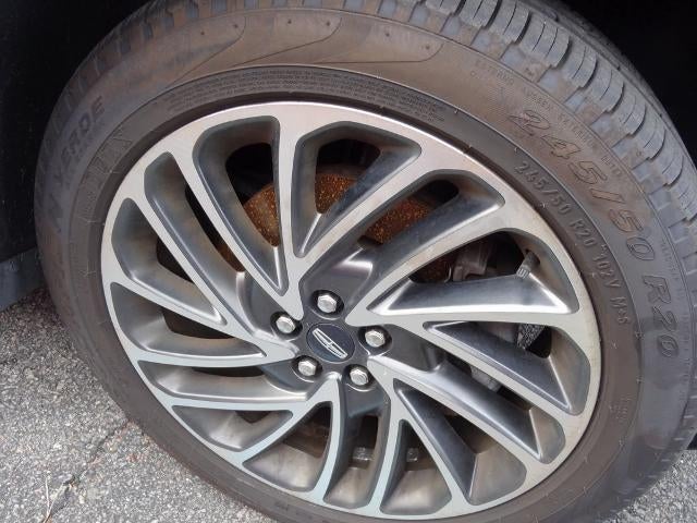 2020 Lincoln Nautilus Reserve