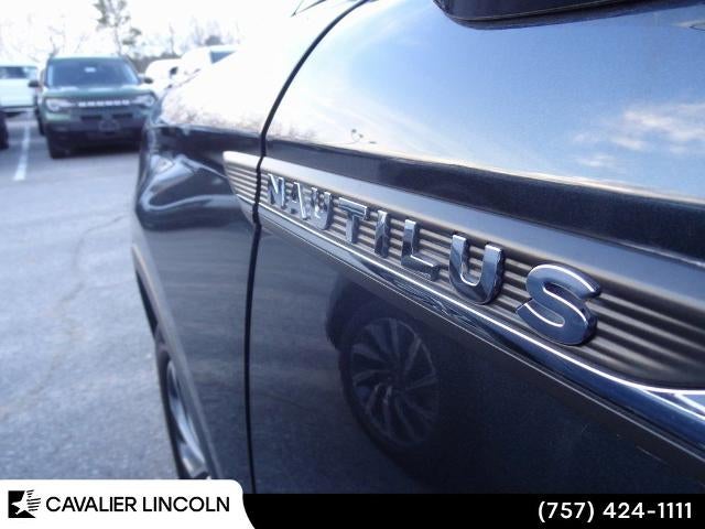2022 Lincoln Nautilus Reserve