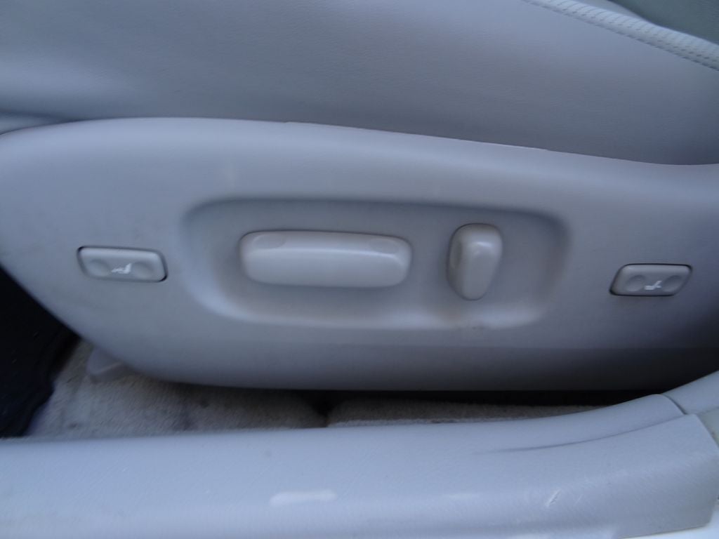 2011 Toyota Avalon Limited