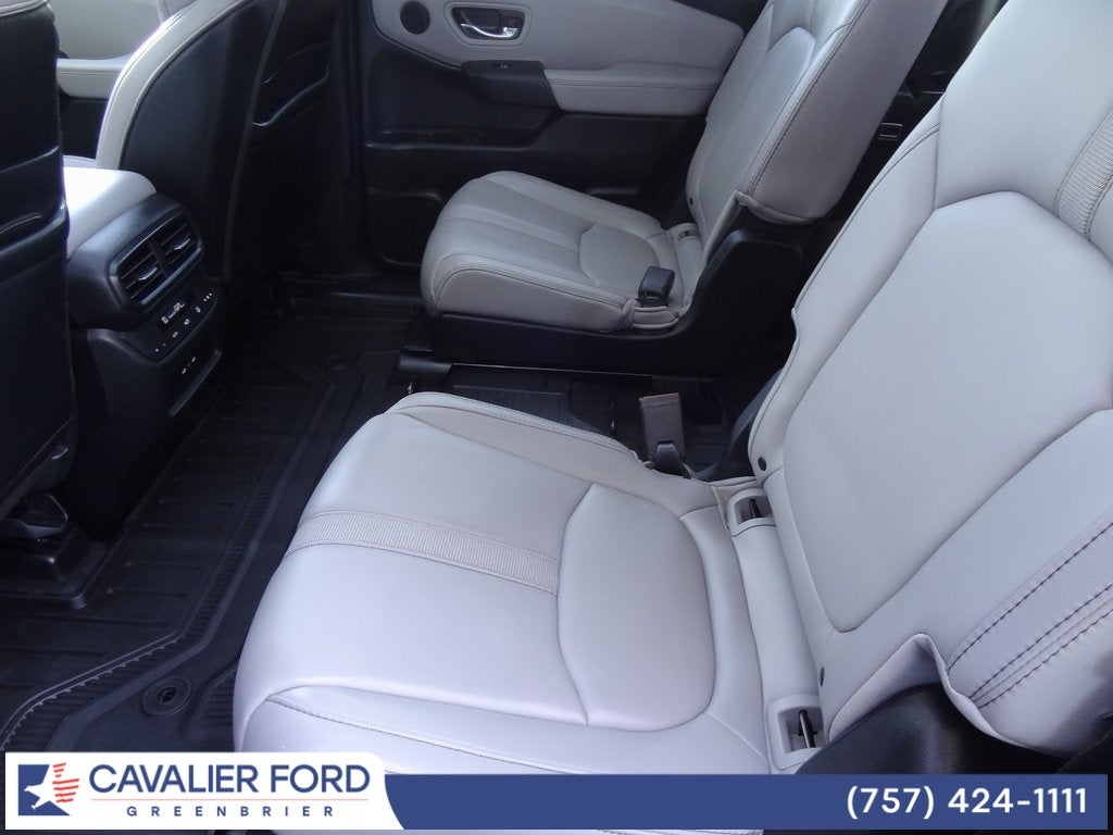 2025 Honda Pilot Touring